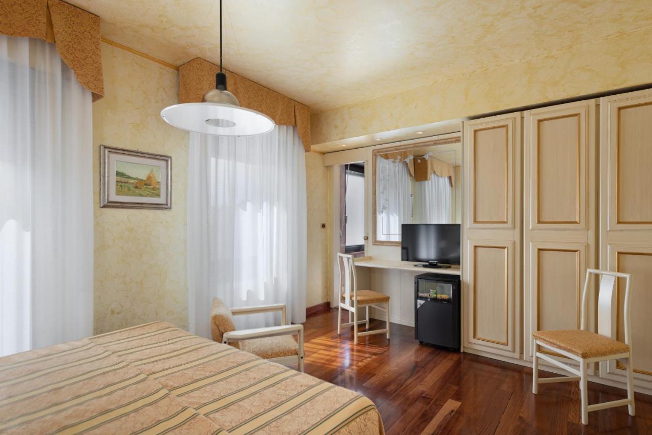 Hotel Colomba D'Oro Verona Exterior foto