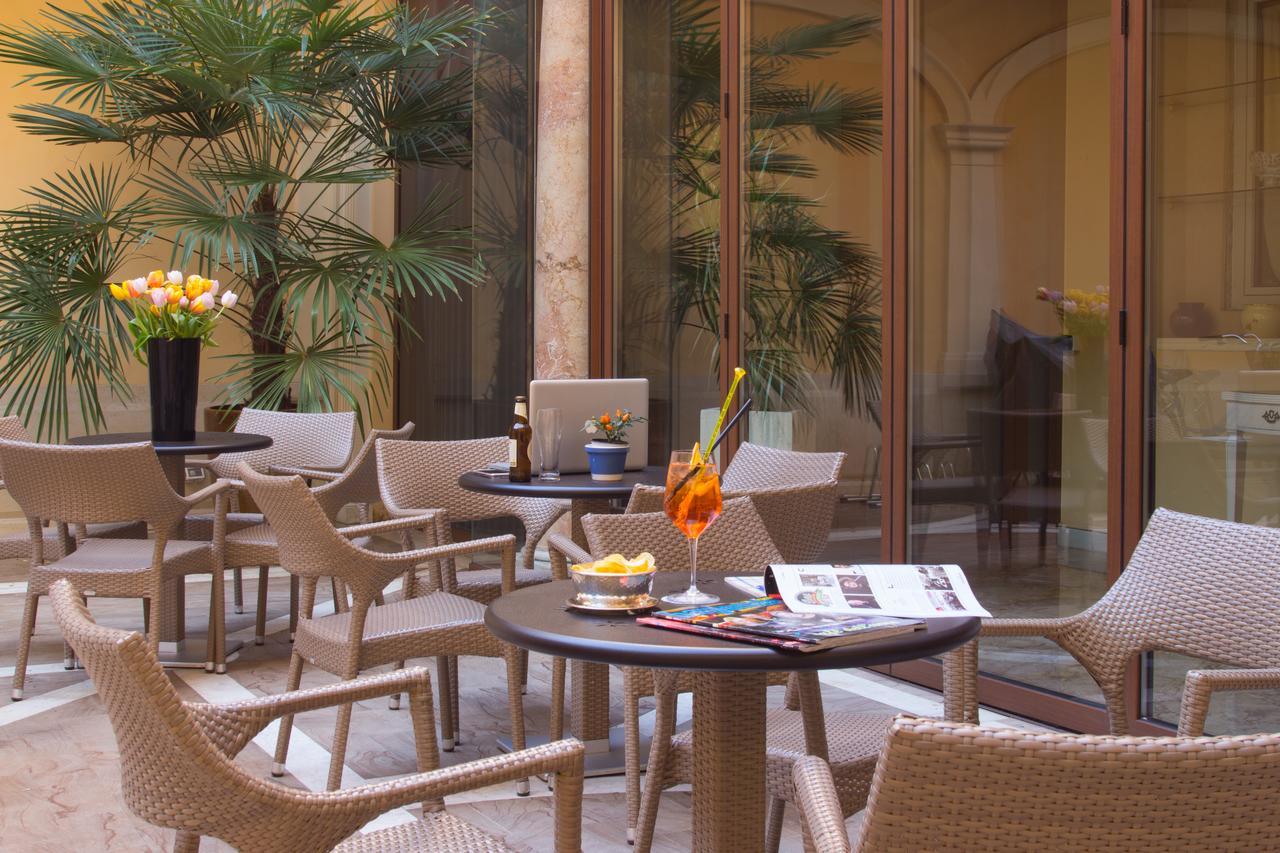Hotel Colomba D'Oro Verona Exterior foto